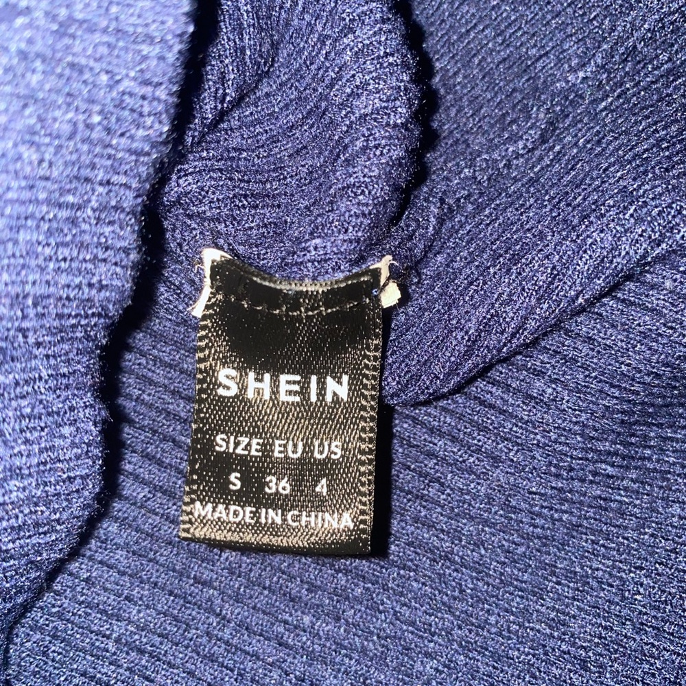 SHEIN Ribbed Navy Buttoned Polo Sweater - Picture 5 of 5